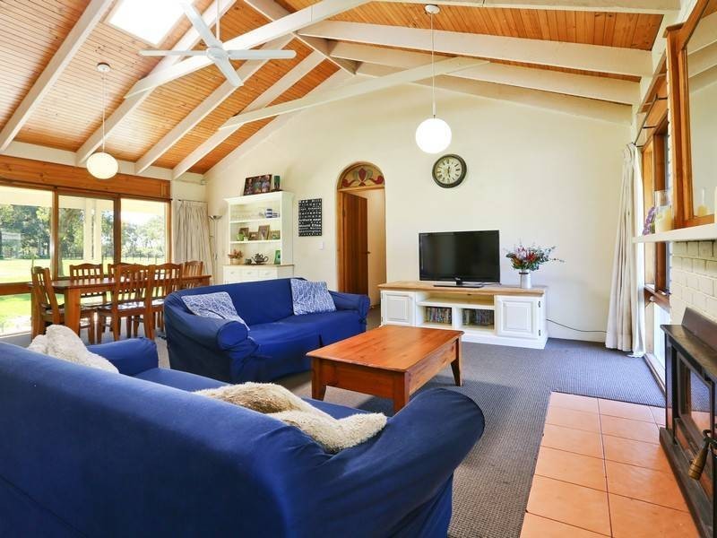 239 Myers Rd, Balnarring VIC 3926