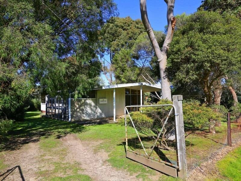 69 Merricks Beach Rd, Merricks Beach VIC 3926