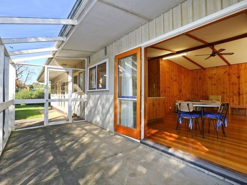 69 Merricks Beach Rd, Merricks Beach VIC 3926