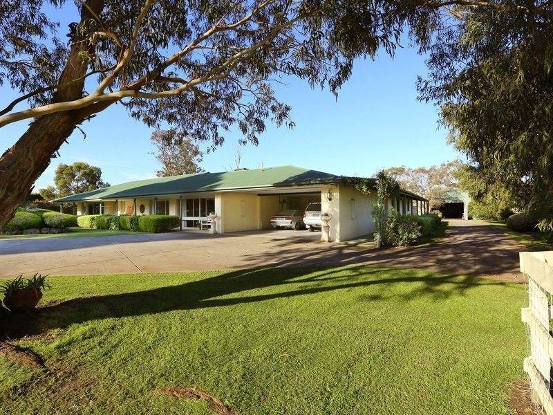 1246 Stumpy Gully Rd, Moorooduc VIC 3933