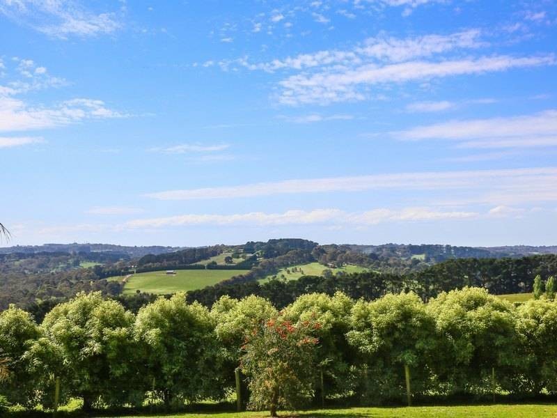 64 Baldrys Road, Main Ridge VIC 3928