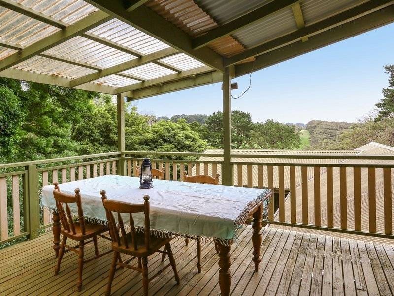 5 McIlroys Rd, Red Hill VIC 3937