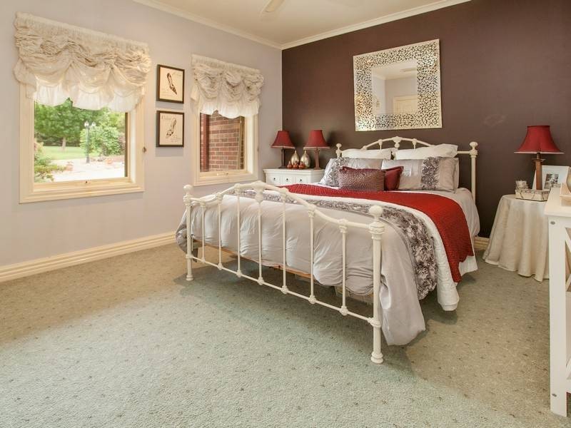 12 Janeallan Crt, Tyabb VIC 3913