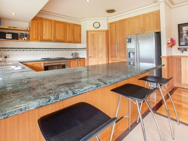 12 Janeallan Crt, Tyabb VIC 3913