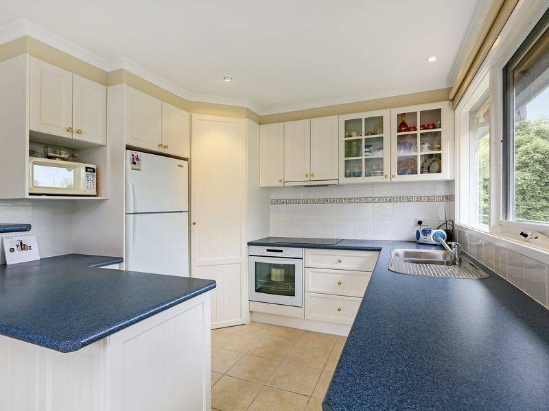 39 Tower Hill Road, Somers VIC 3927