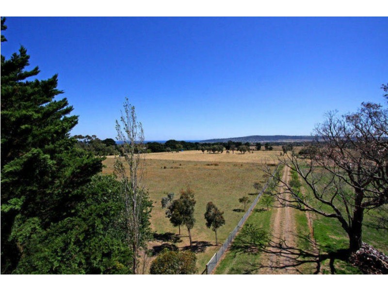 8 Boundary Road, Dromana VIC 3936