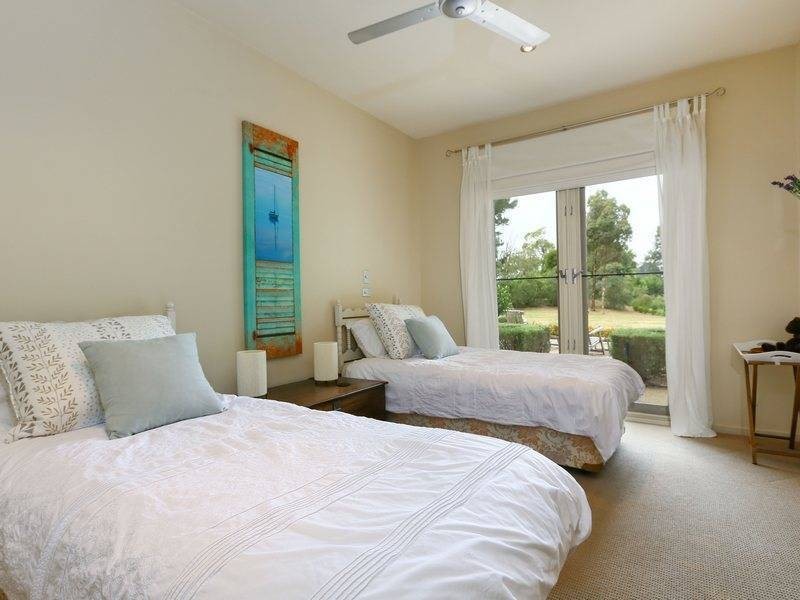 3 Tonkins Road, Merricks VIC 3916