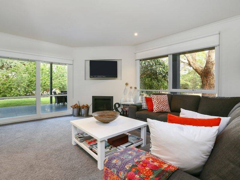 44 Tower Hill Rd, Somers VIC 3927