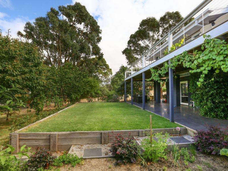 44 Tower Hill Rd, Somers VIC 3927