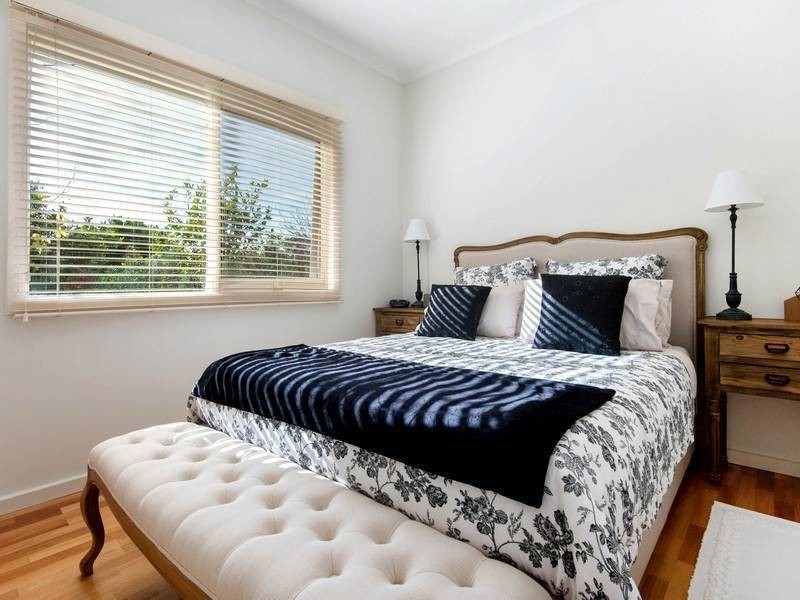 21 Paringa Road, Red Hill VIC 3937