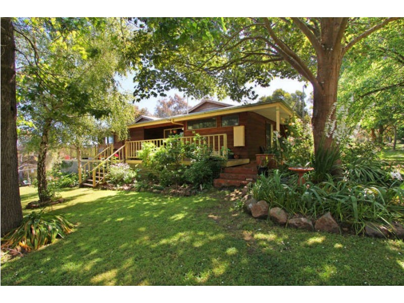 150 Point Leo Road, Red Hill VIC 3937
