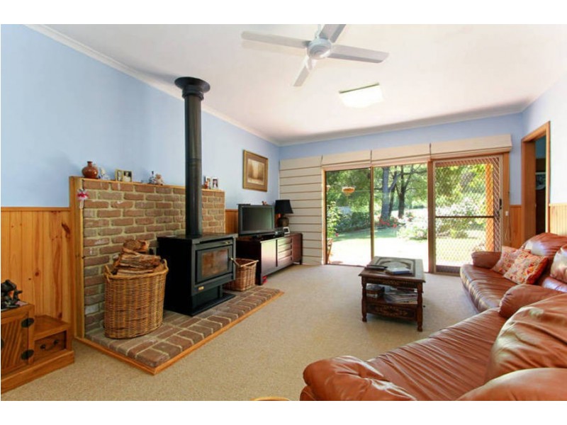 150 Point Leo Road, Red Hill VIC 3937