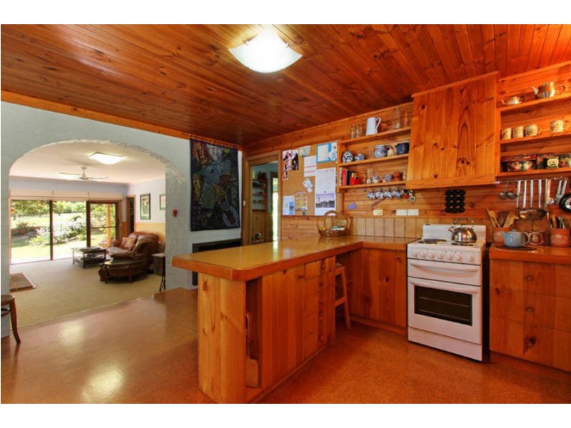 150 Point Leo Road, Red Hill VIC 3937