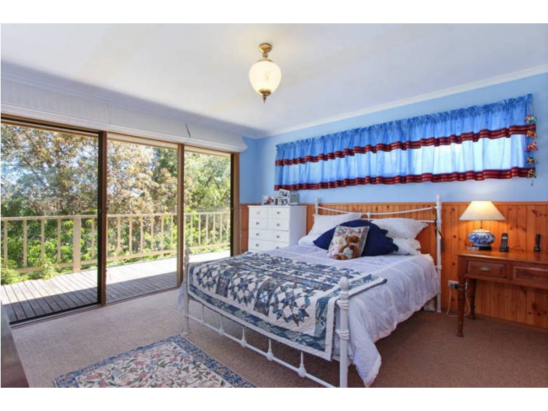 150 Point Leo Road, Red Hill VIC 3937