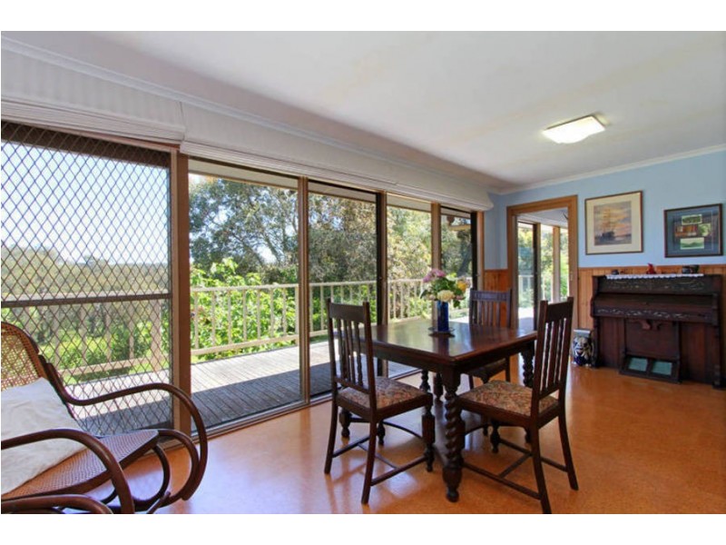 150 Point Leo Road, Red Hill VIC 3937