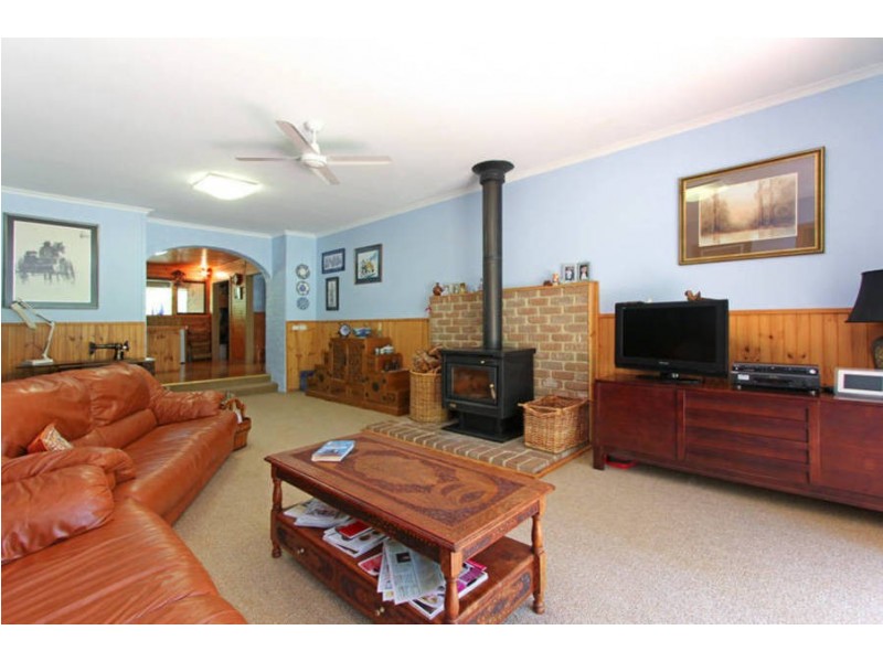 150 Point Leo Road, Red Hill VIC 3937