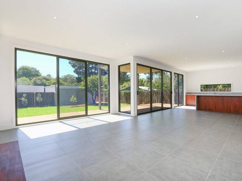 2 Mentor Road, Balnarring Beach VIC 3926