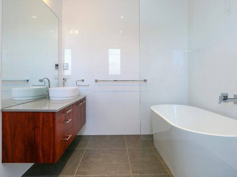 2 Mentor Road, Balnarring Beach VIC 3926