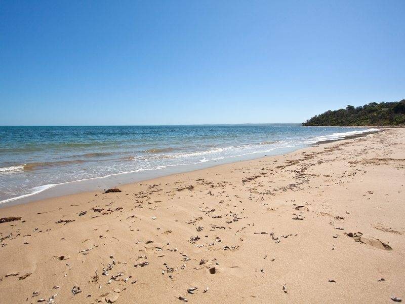 6 Evans St, Somers VIC 3927