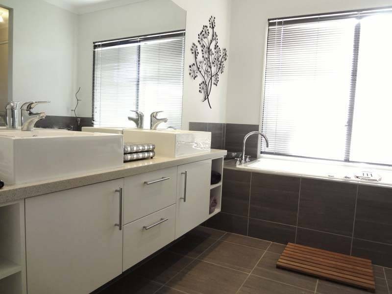 10 Brooksby Square, Balnarring VIC 3926