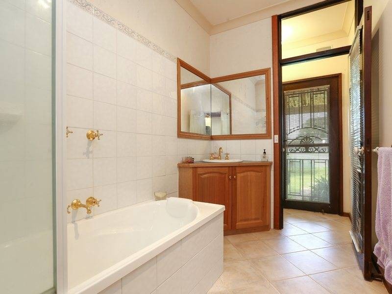 221 Coolart Rd, Hastings VIC 3915