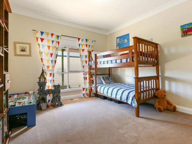 5 Zarah Court, Somers VIC 3927