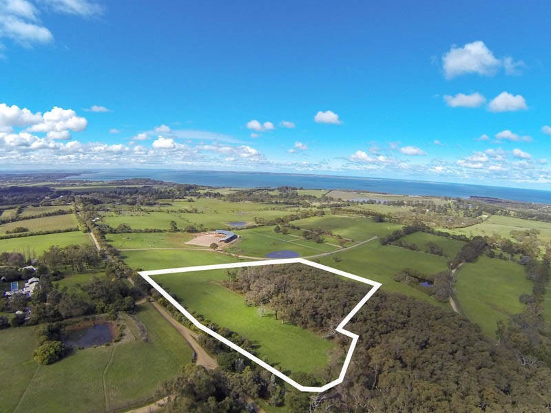 81 Thompsons Lane, Merricks VIC 3916