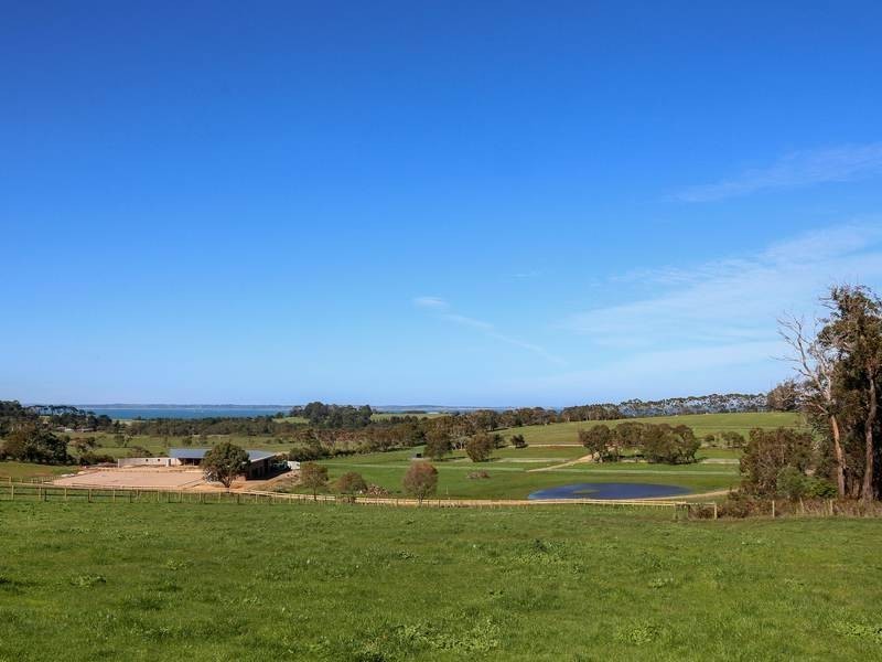 81 Thompsons Lane, Merricks VIC 3916