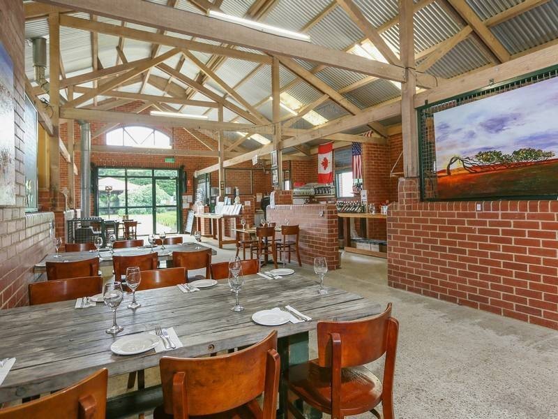 64 Tubbarubba Rd, Merricks North VIC 3926