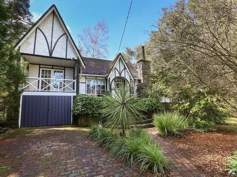 11 Perry Lane, Red Hill VIC 3937