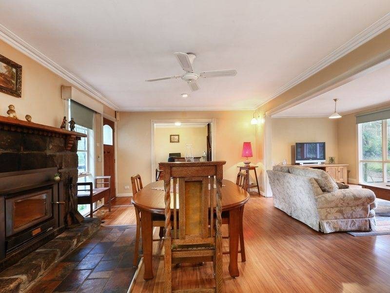 11 Perry Lane, Red Hill VIC 3937