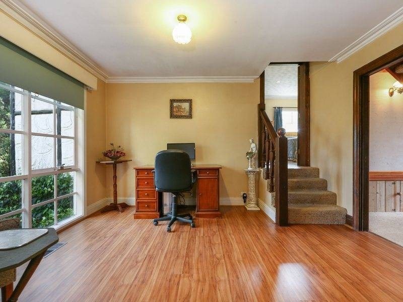 11 Perry Lane, Red Hill VIC 3937