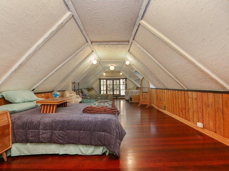 11 Perry Lane, Red Hill VIC 3937