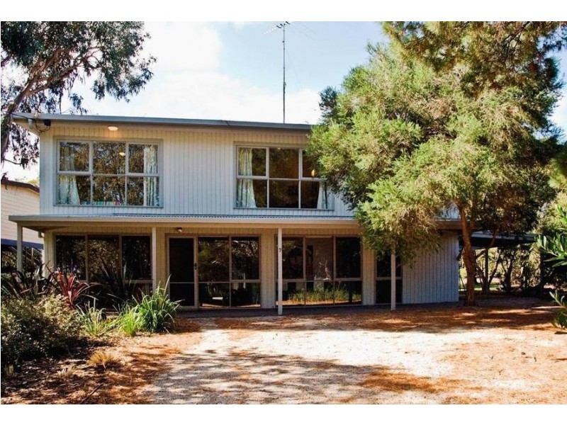 7 Glen Road, Flinders VIC 3929