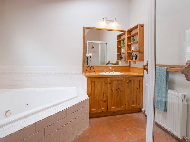 75 Red Hill Road, Red Hill VIC 3937