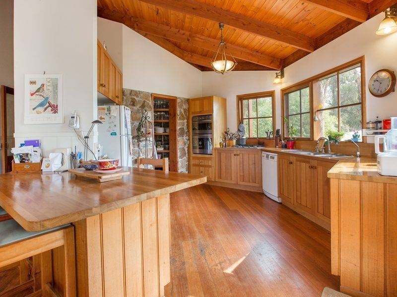 75 Red Hill Road, Red Hill VIC 3937