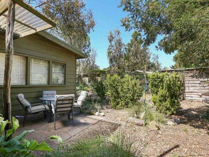 2 Barretts Road, Balnarring Beach VIC 3926