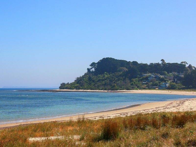 2 Barretts Road, Balnarring Beach VIC 3926