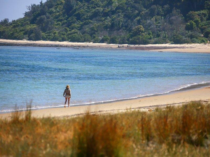 2 Barretts Road, Balnarring Beach VIC 3926