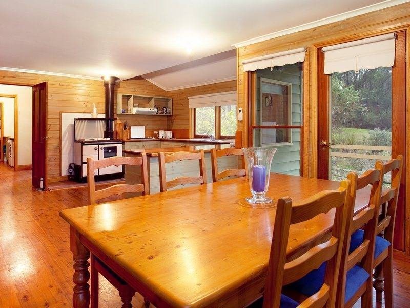 92 Stanleys Road, Red Hill VIC 3937