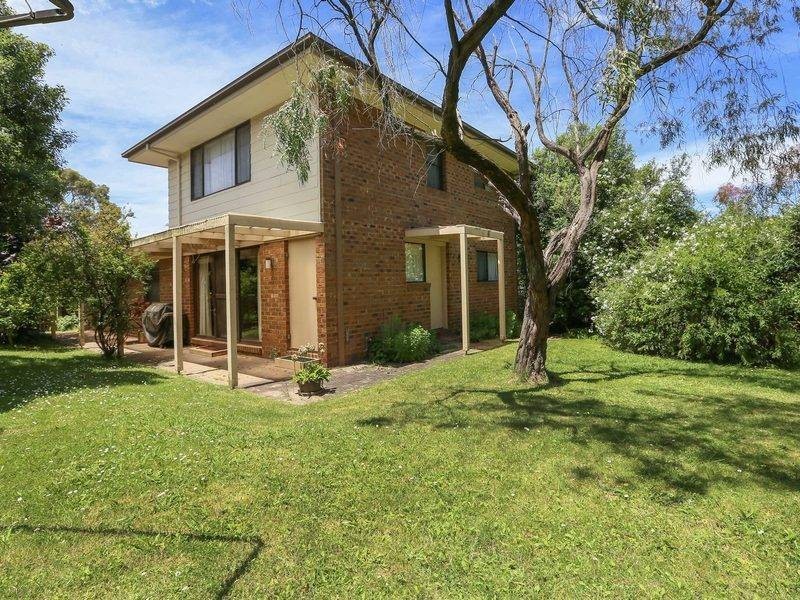 10 Beverley Hill Rd, Somers VIC 3927