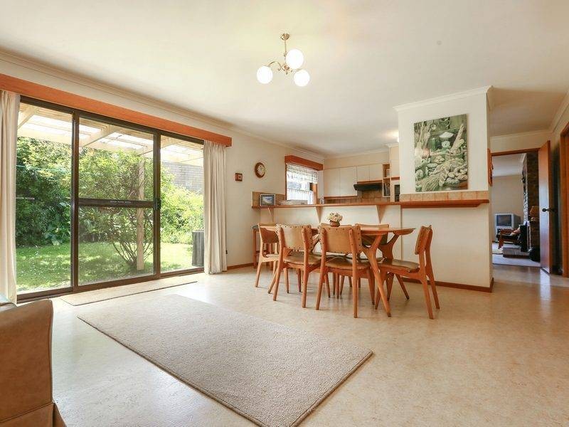 10 Beverley Hill Rd, Somers VIC 3927