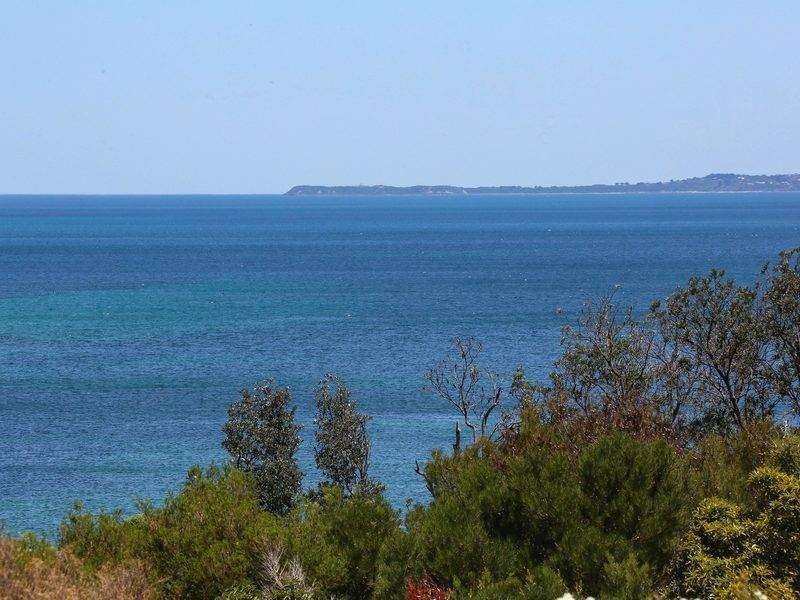 6 Western Park Road, Somers VIC 3927