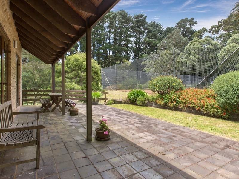 50 Sheehans Road, Red Hill VIC 3937