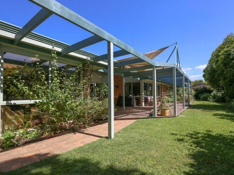 18 Carisbrooke Street, Balnarring Beach VIC 3926