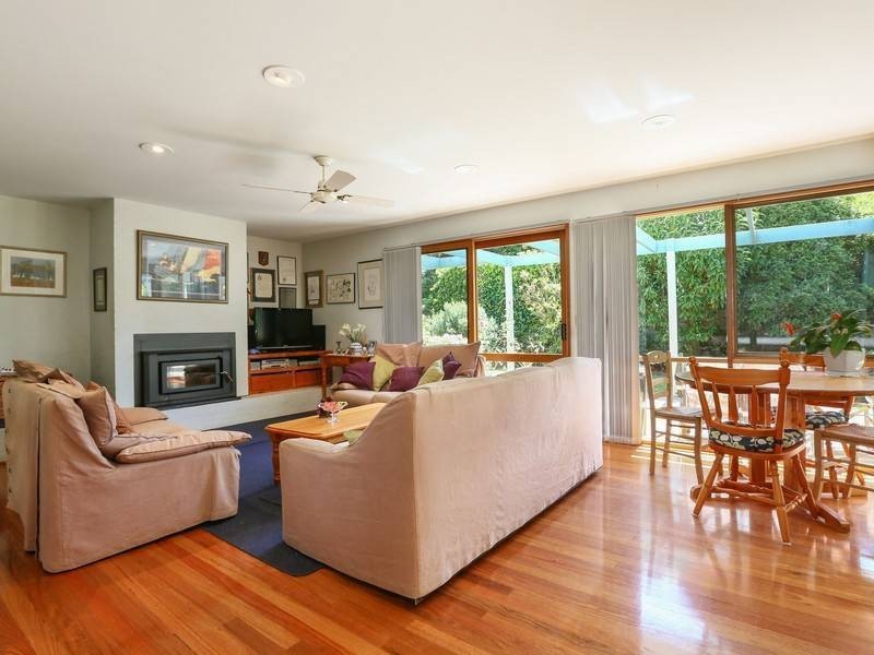 18 Carisbrooke Street, Balnarring Beach VIC 3926
