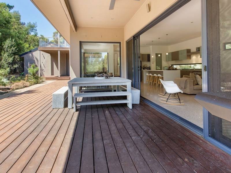 6 Gregory Avenue, Somers VIC 3927