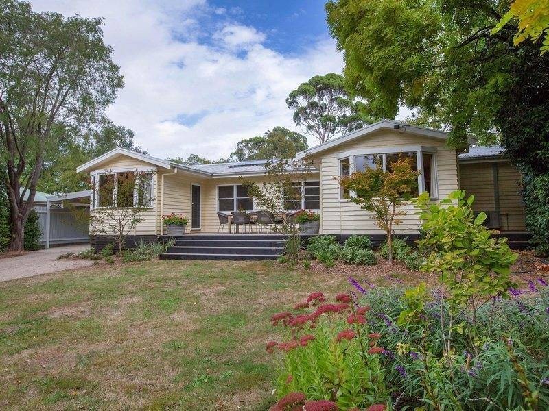 243 Arthurs Seat Road, Red Hill VIC 3937