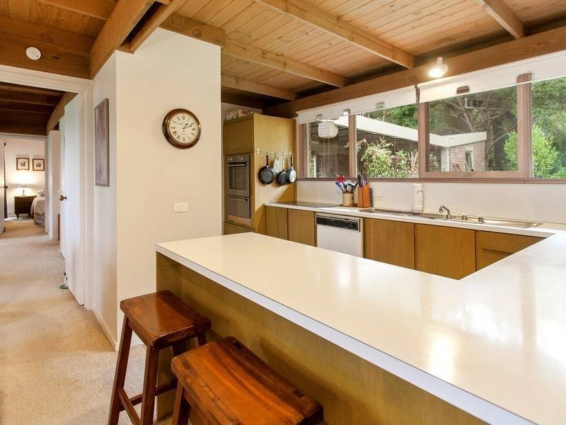 68 Shoreham Rd, Red Hill VIC 3937