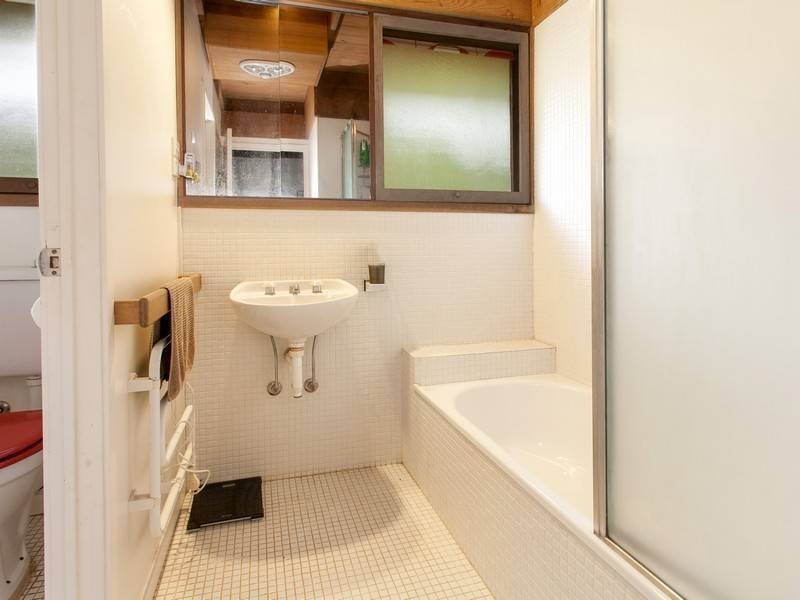 68 Shoreham Rd, Red Hill VIC 3937